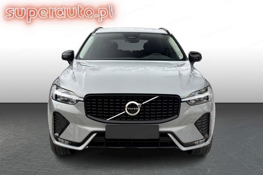 Volvo XC60 B4 B Plus Dark