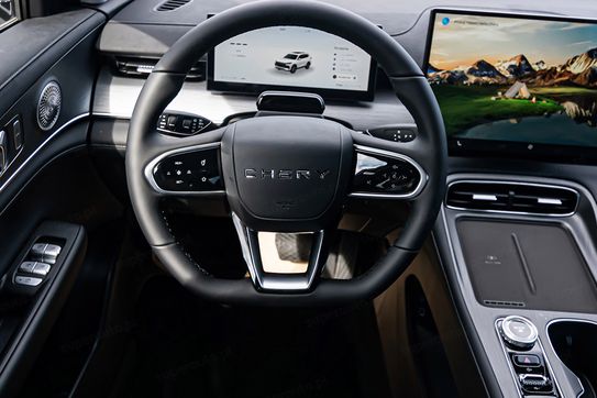 Chery Tiggo 8 Comfort 1.5 T-GDI Super Hybrid DCT