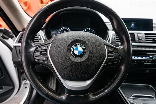 BMW Seria 3 Gran Turismo 320d xDrive Luxury Line aut