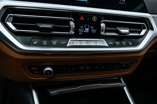 BMW Seria 3 330i M Sport sport-aut