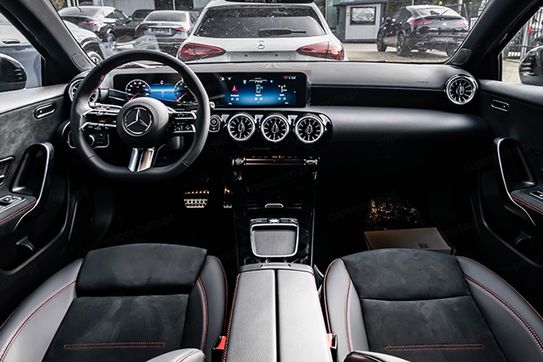 Mercedes Klasa A 220 4-Matic AMG Line