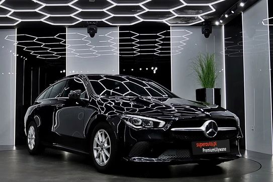 Mercedes CLA Shooting Brake 180