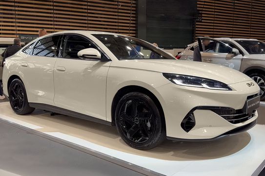 BYD Seal 6 DM-i Boost