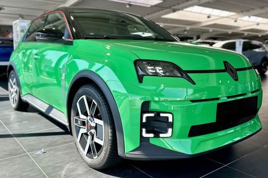 Renault 5 Comfort Range Techno