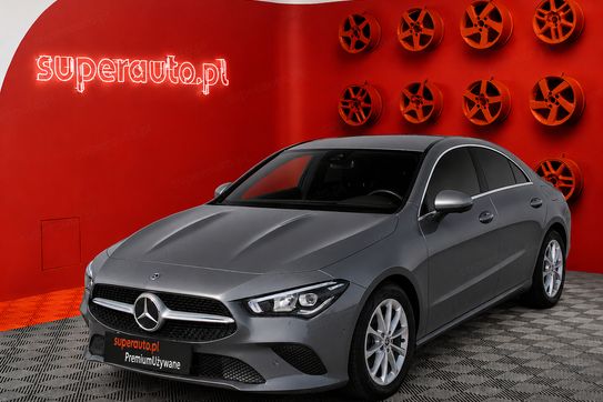Mercedes CLA 200