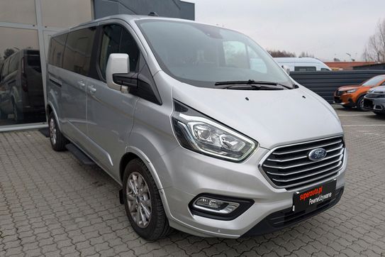 Ford Tourneo Custom L2H1 AT