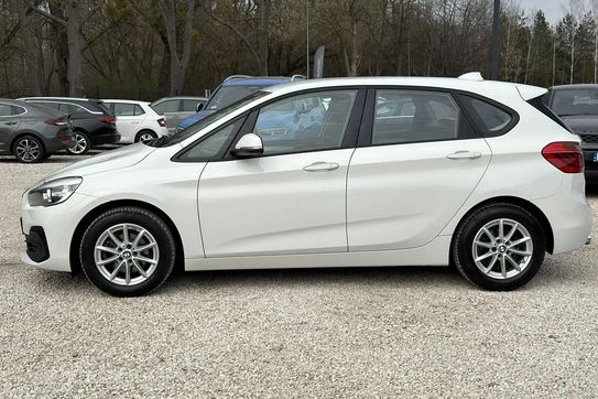 BMW Seria 2 216d aut