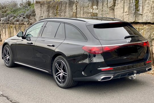 Mercedes Klasa E 200 4-Matic AMG Estate