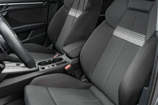 Audi A3 35 TFSI mHEV S tronic