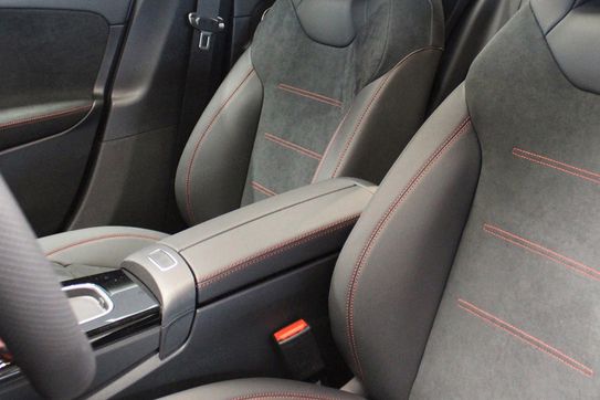 Mercedes Klasa A 200 AMG Line