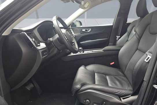 Volvo XC60 T8 Plug-In Hybrid AWD Ultimate Dark
