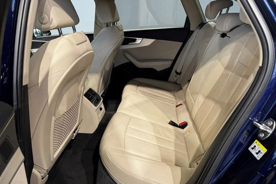 Audi A4 Avant 40 TFSI quattro