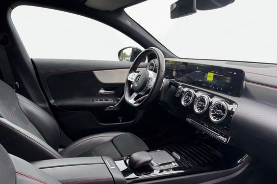 Mercedes CLA Shooting Brake 200 AMG Line