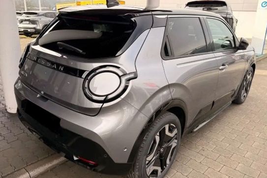 Nissan Micra Evolve 52kWh