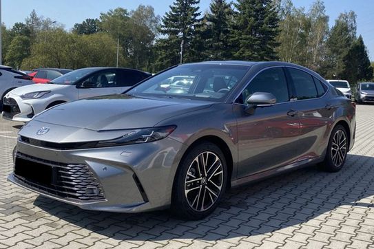 Toyota Camry Executive 2.5 Hybrid Dynamic Force