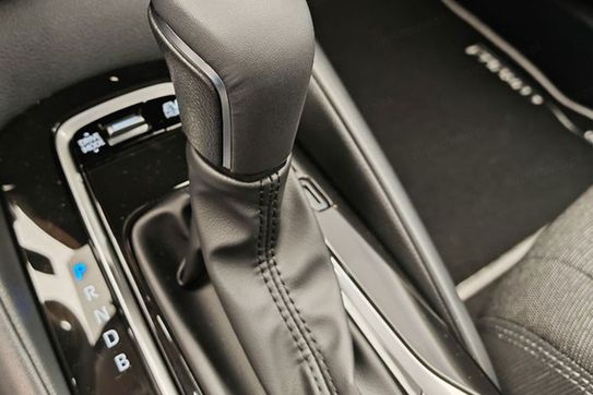 Toyota Corolla Comfort 1.5 benzyna