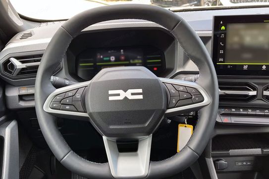 Dacia Duster Expression MMT 1.8 Full Hybrid