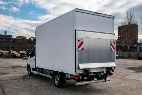 Renault Master L3 Konterner 8EP + Winda