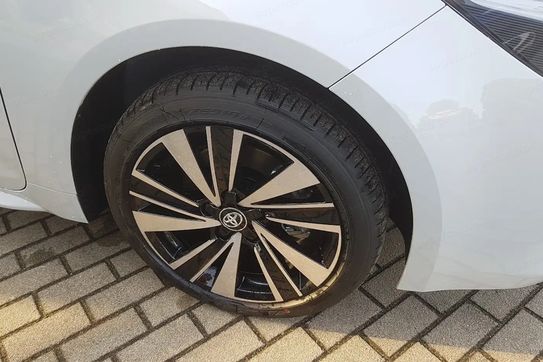 Toyota Corolla Style 1.8 Hybrid