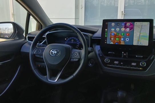 Toyota Corolla 1.8 Hybrid Style