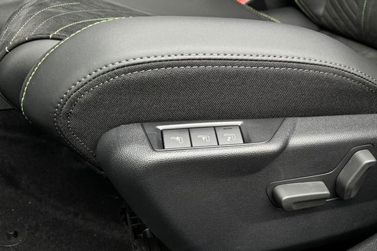 Peugeot 2008 GT S&S EAT8 1.2 PureTech