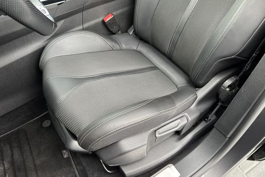 Peugeot 3008 GT 1.2 PureTech  S&S EAT8