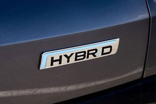 Chery Tiggo 4 Prestige 1.5 T-GDI HEV DHT