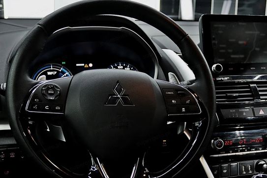 Mitsubishi Eclipse Cross 2.4 PHEV Instyle Plus 4x4