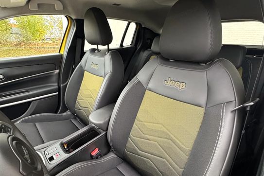 Jeep Avenger 1.2 GSE T3 Summit FWD