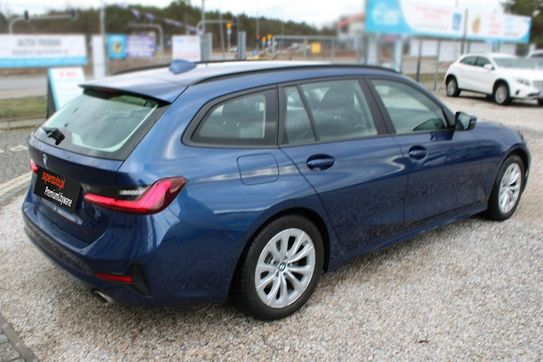 BMW Seria 3 318i aut