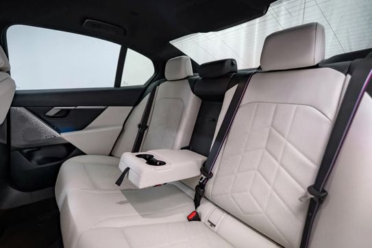 BMW Seria 5 520d M Sport