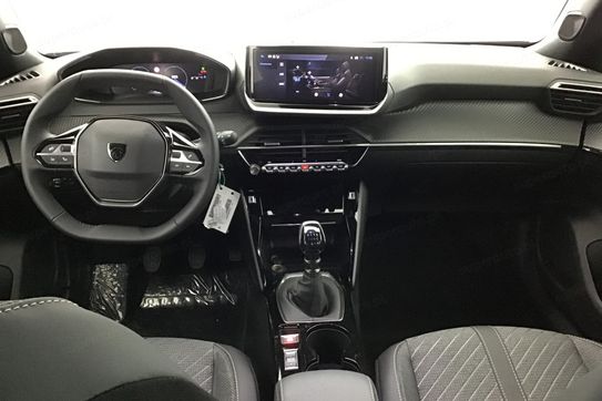 Peugeot 2008 ALLURE 1.2 PureTech
