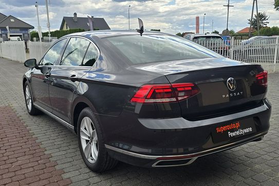 Volkswagen Passat 1.5 TSI Elegance