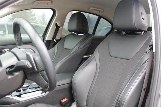 BMW Seria 3 320i xDrive