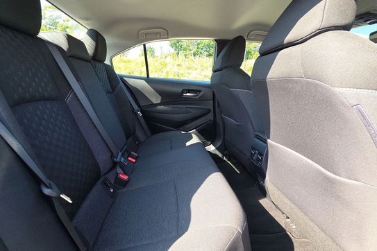 Toyota Corolla Comfort 1.5 benzyna