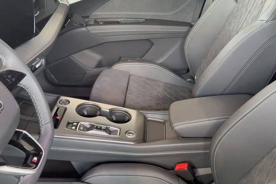 Audi Q4 e-tron Performance