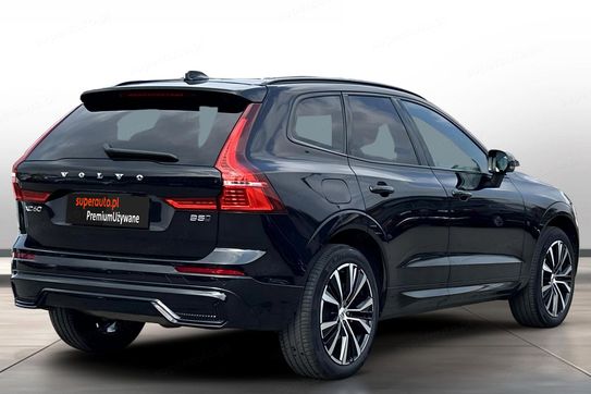Volvo XC60 B5 B AWD Ultimate Dark