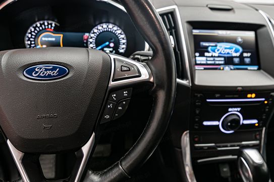 Ford S-MAX 2.0 TDCI Titanium AWD