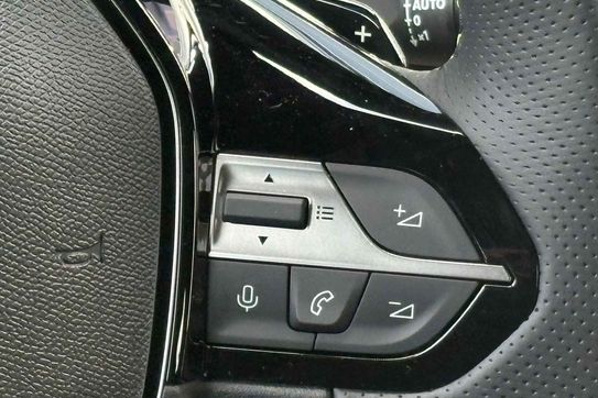 Peugeot 408 GT Exclusive S&S e-DCS6 1.2 PureTech mHEV