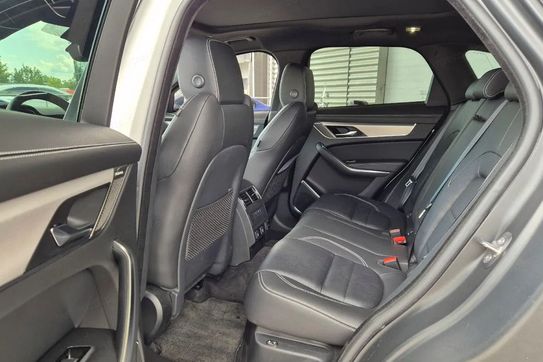 Jaguar F-Pace 2.0 D200 mHEV AWD R-Dynamic SE