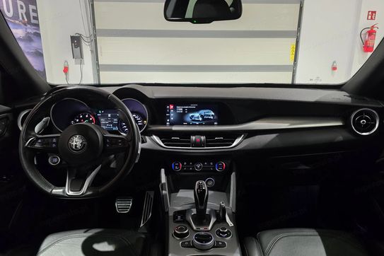 Alfa Romeo Stelvio 2.0 Turbo Veloce Q4 aut