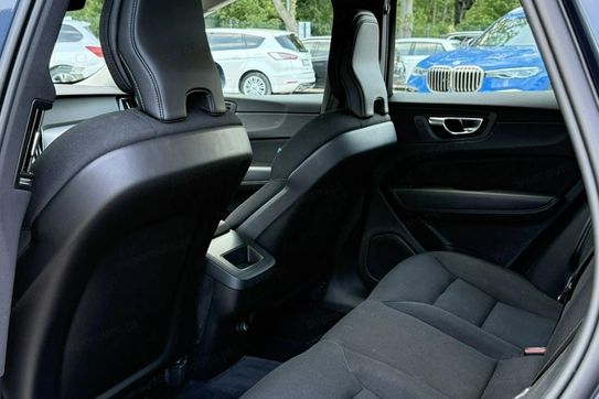 Volvo XC60 D4 Momentum Pro aut