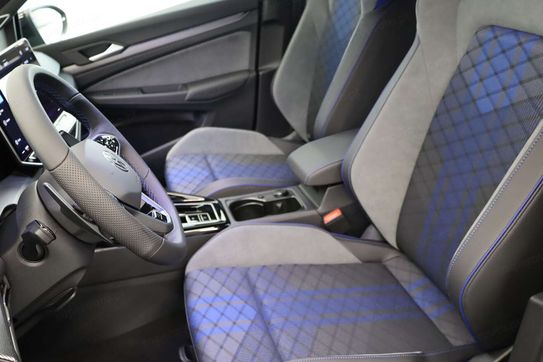 Volkswagen Golf R 2.0 TSI 4Motion