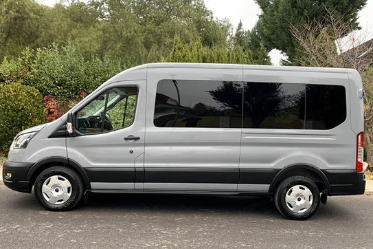 Ford Transit Kombi M1 350 L3H2 Trend A8
