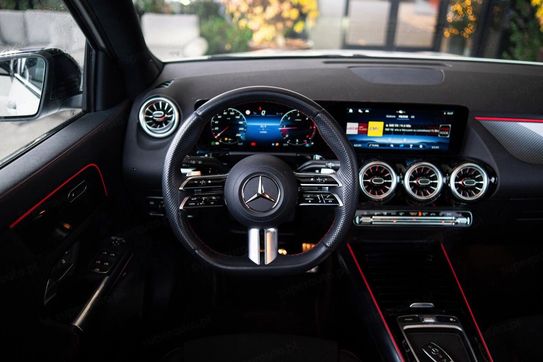 Mercedes GLA 200 d 4MATIC AMG Line