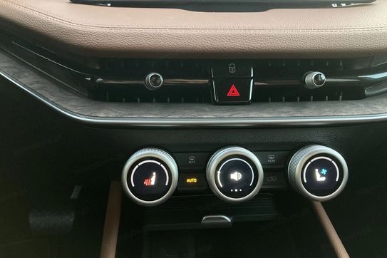 Skoda Superb 2.0 TDI SCR 4x4 L&K DSG