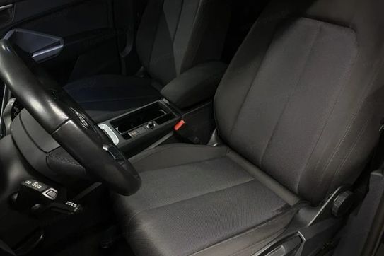 Audi Q3 35 TFSI mHEV S-Line S tronic