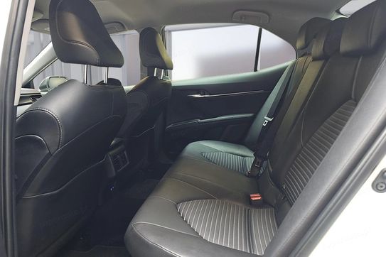 Toyota Camry 2.5 Hybrid Prestige