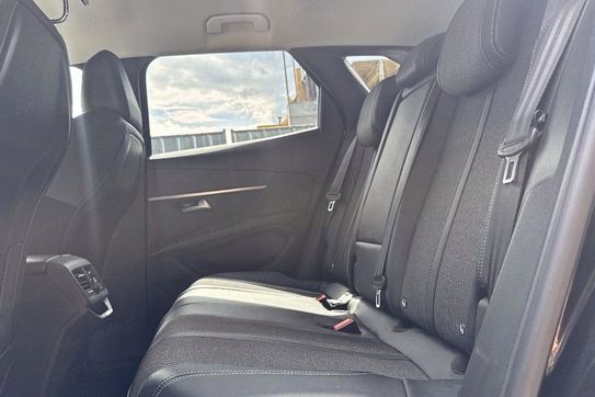 Peugeot 3008 1.2 PureTech S&S EAT8