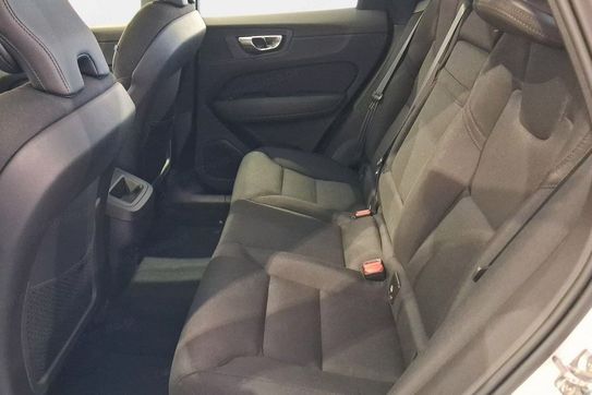 Volvo XC60 B4 B Momentum